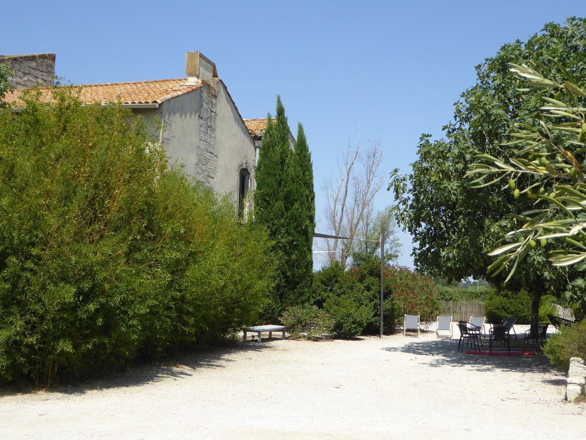 Le Mas Montredon Arles Exterior foto